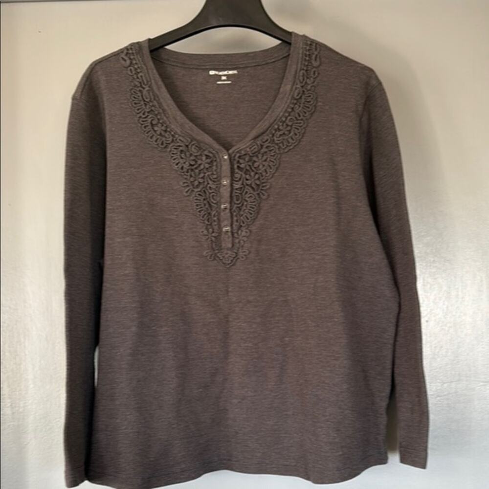 Northcrest Gray Woman's V-Neck Sweater Crochet Lace Trim Long Sleeves sz 3X